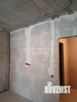 2-к квартира, вторичка, 42м2, 1/4 этаж