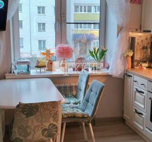 3-к квартира, вторичка, 60м2, 2/10 этаж