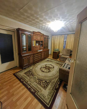 3-к квартира, вторичка, 49м2, 1/5 этаж