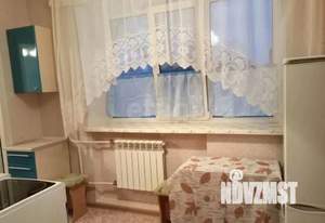 2-к квартира, вторичка, 44м2, 1/4 этаж