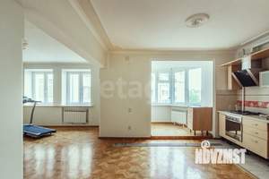 4-к квартира, вторичка, 136м2, 4/5 этаж