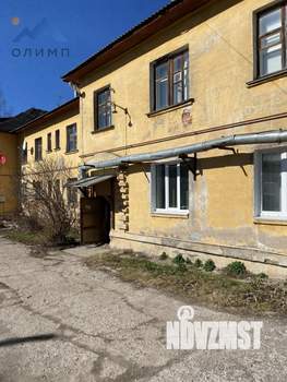 3-к квартира, вторичка, 63м2, 1/2 этаж