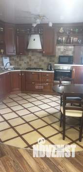 4-к квартира, вторичка, 75м2, 2/9 этаж