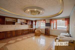 5-к квартира, вторичка, 281м2, 3/3 этаж