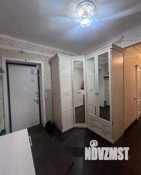 3-к квартира, вторичка, 90м2, 1/3 этаж