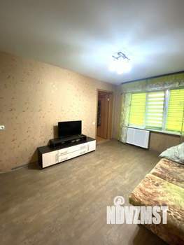 2-к квартира, вторичка, 37м2, 1/5 этаж