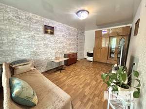 2-к квартира, вторичка, 40м2, 1/5 этаж