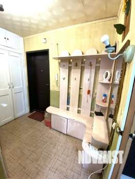 2-к квартира, вторичка, 37м2, 1/5 этаж