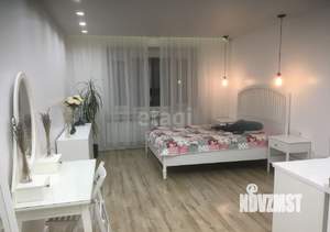 3-к квартира, вторичка, 130м2, 1/6 этаж