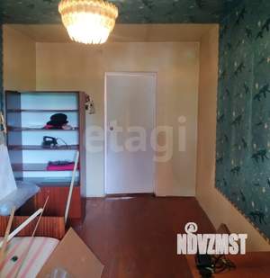 3-к квартира, вторичка, 61м2, 1/5 этаж