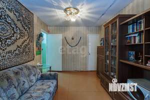 2-к квартира, вторичка, 44м2, 1/5 этаж