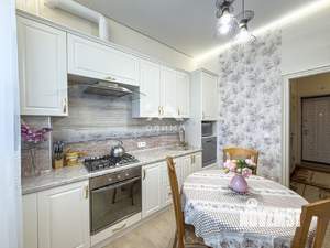 2-к квартира, вторичка, 60м2, 1/5 этаж