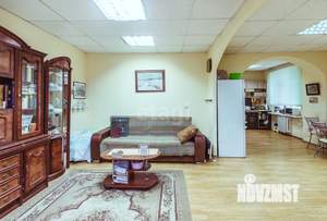 2-к квартира, вторичка, 62м2, 2/2 этаж