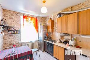 4-к квартира, вторичка, 96м2, 2/3 этаж