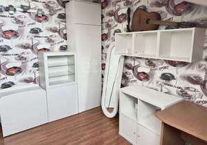 3-к квартира, вторичка, 63м2, 3/3 этаж