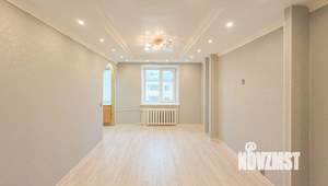 2-к квартира, вторичка, 60м2, 5/5 этаж