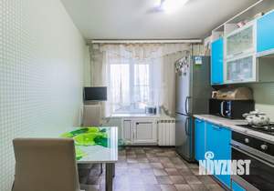 3-к квартира, вторичка, 64м2, 1/9 этаж