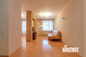 3-к квартира, вторичка, 74м2, 4/10 этаж