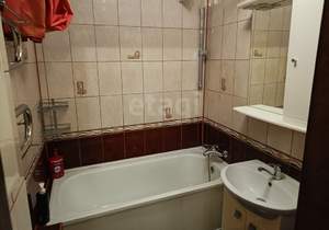 2-к квартира, вторичка, 70м2, 10/10 этаж