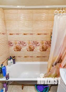 2-к квартира, вторичка, 53м2, 1/10 этаж