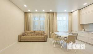 3-к квартира, вторичка, 110м2, 1/4 этаж