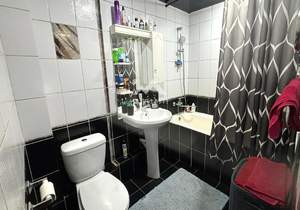 3-к квартира, вторичка, 77м2, 9/12 этаж