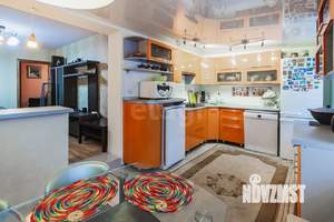 2-к квартира, вторичка, 59м2, 1/5 этаж