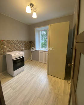 2-к квартира, вторичка, 42м2, 5/5 этаж