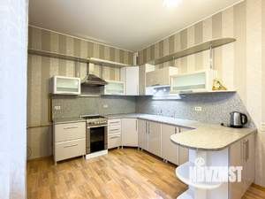 2-к квартира, вторичка, 90м2, 4/4 этаж