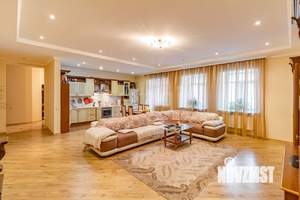 3-к квартира, вторичка, 135м2, 1/5 этаж