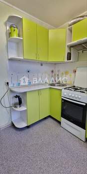 4-к квартира, вторичка, 61м2, 5/5 этаж