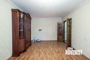 4-к квартира, вторичка, 81м2, 1/9 этаж