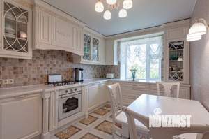 5-к квартира, вторичка, 145м2, 3/4 этаж