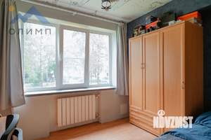 4-к квартира, вторичка, 58м2, 1/5 этаж