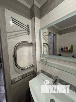 2-к квартира, вторичка, 57м2, 9/9 этаж