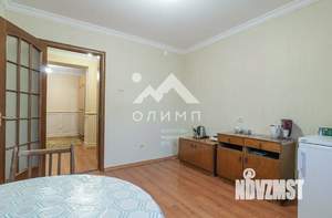 2-к квартира, вторичка, 68м2, 3/5 этаж