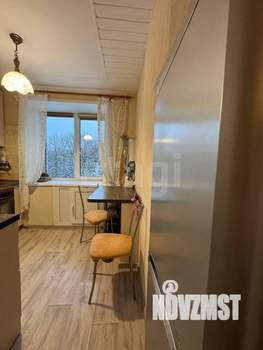 2-к квартира, вторичка, 47м2, 3/5 этаж