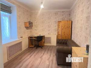 3-к квартира, вторичка, 90м2, 1/3 этаж