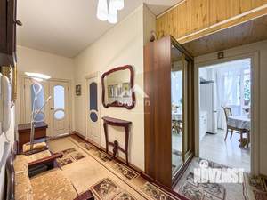 2-к квартира, вторичка, 60м2, 1/5 этаж