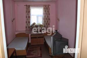 3-к квартира, вторичка, 65м2, 1/1 этаж