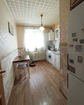 2-к квартира, вторичка, 49м2, 3/5 этаж