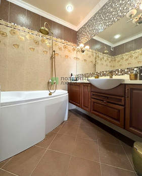 3-к квартира, вторичка, 99м2, 1/6 этаж