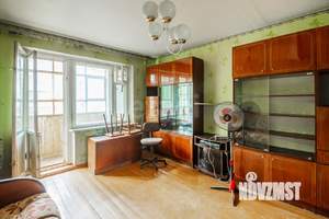 3-к квартира, вторичка, 61м2, 3/5 этаж