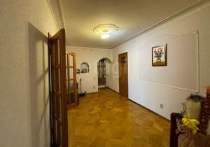 2-к квартира, вторичка, 92м2, 2/5 этаж