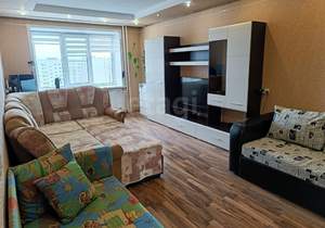 2-к квартира, вторичка, 70м2, 10/10 этаж