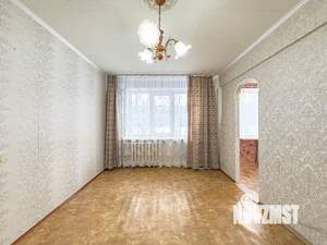 2-к квартира, вторичка, 45м2, 1/5 этаж