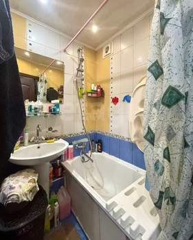 2-к квартира, вторичка, 44м2, 1/5 этаж