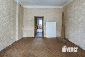 3-к квартира, вторичка, 83м2, 1/2 этаж