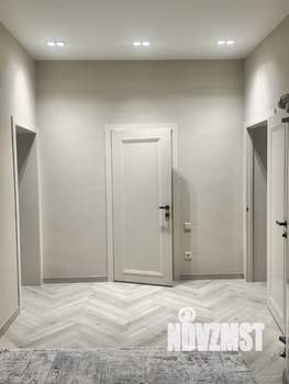 3-к квартира, вторичка, 83м2, 1/3 этаж