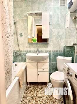 2-к квартира, вторичка, 54м2, 1/5 этаж